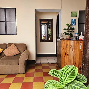  Hotel Cermeno's House
